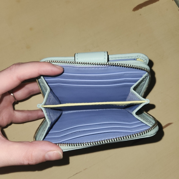 Coach Mint Bi-Fold Wallet - Picture 5 of 7